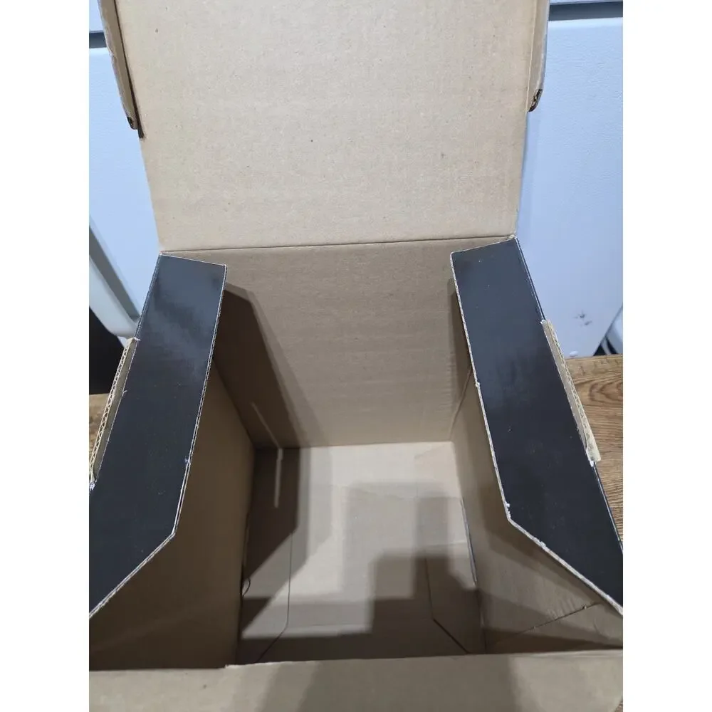 GRAND THEFT AUTO V Store Display Fold Up Promo Box GTA Video Game Promo PS4 XBOX